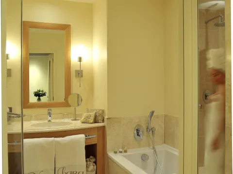 Villa Lara Hotel