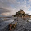Vivre la messe au Mont Saint-Michel : guide spirituel et pratique pour votre voyage en Normandie